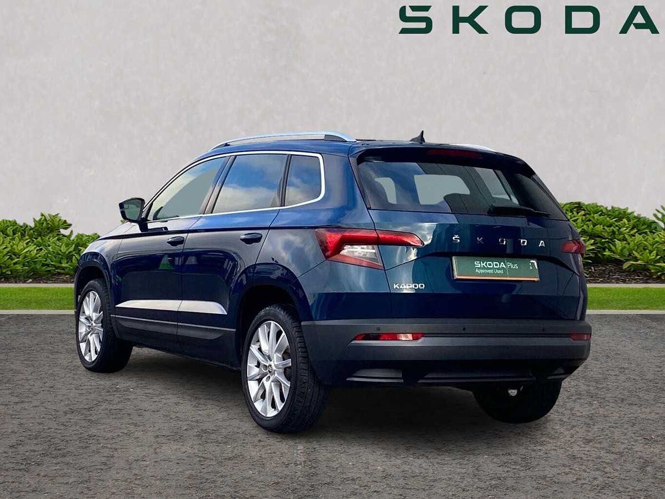 SKODA Karoq Estate 1.5 TSI SE L 5dr DSG